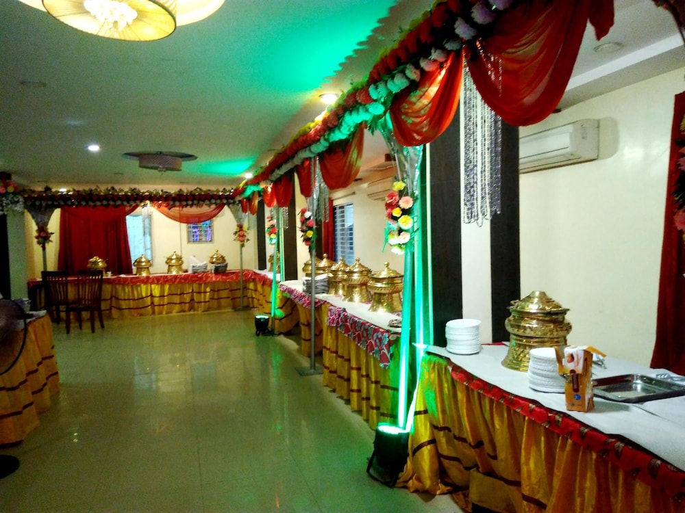 Avisha Hotel 43/50