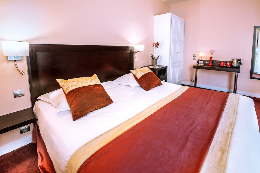 Hotel Virgina 25/70
