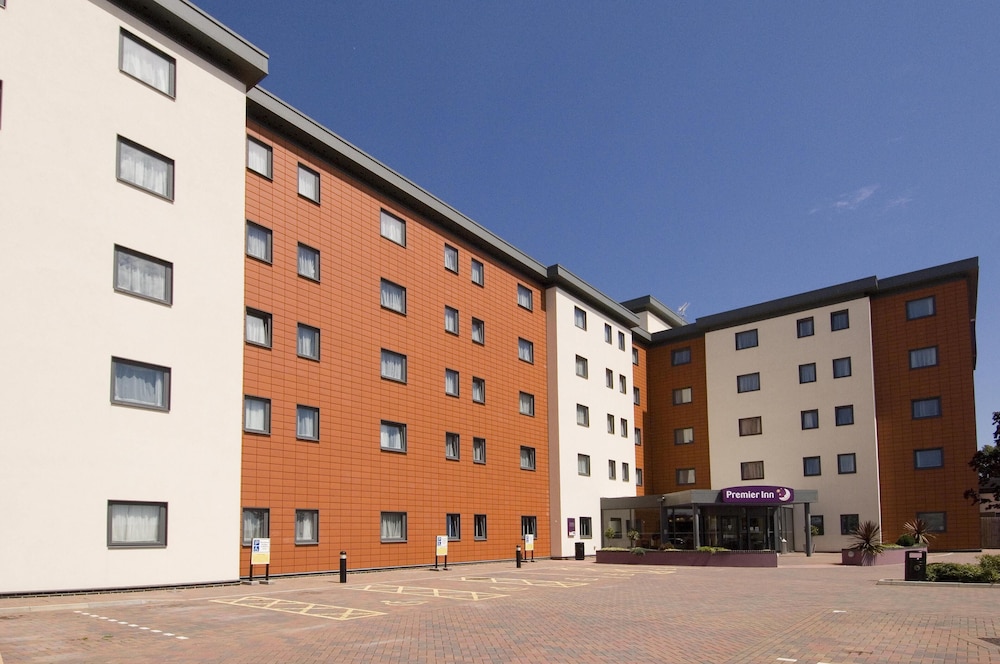 Premier Inn Portsmouth Port Solent in PORTSMOUTH - UK