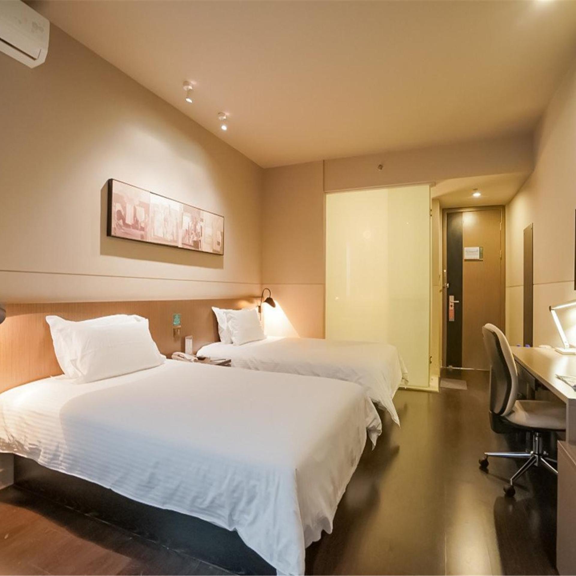 Jinjiang Inn Select (Xiamen Jimei University Guomao) 6/30
