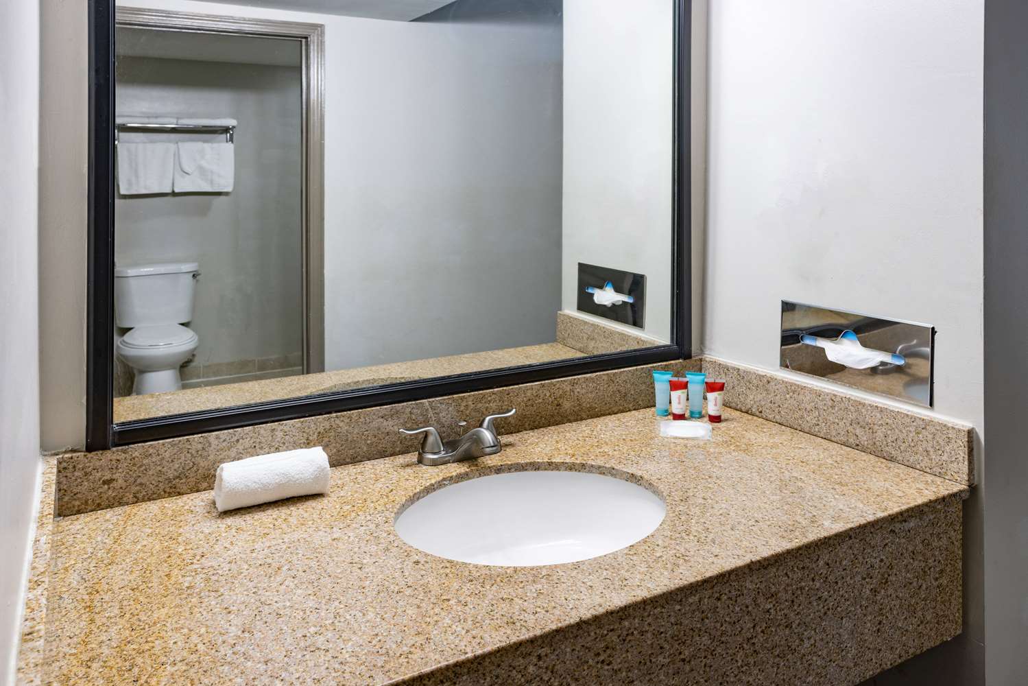 Days Inn by Wyndham Hartsfield Jackson Atlanta Airport West 36/37