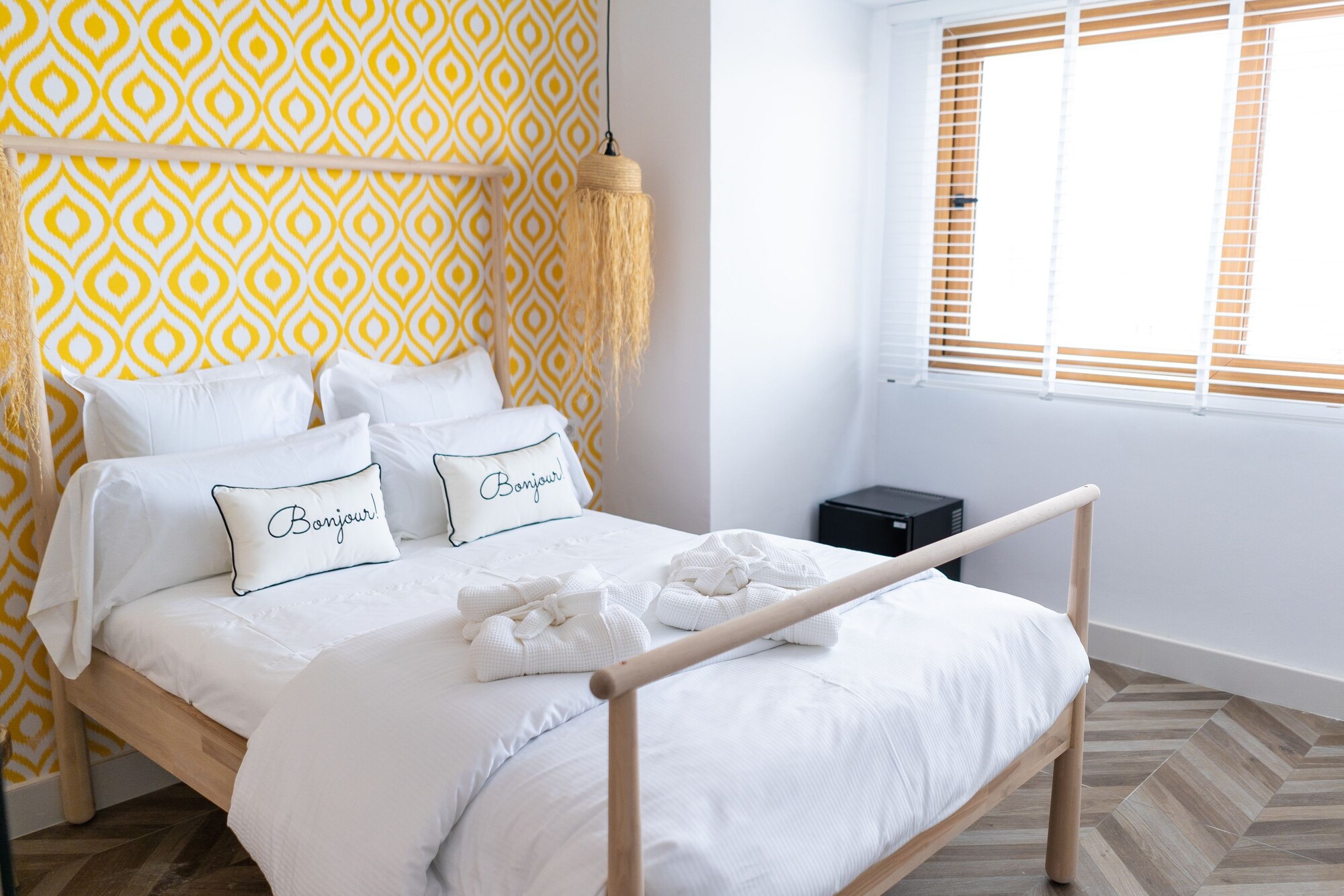 Deluxe, Double Bed, Beach View