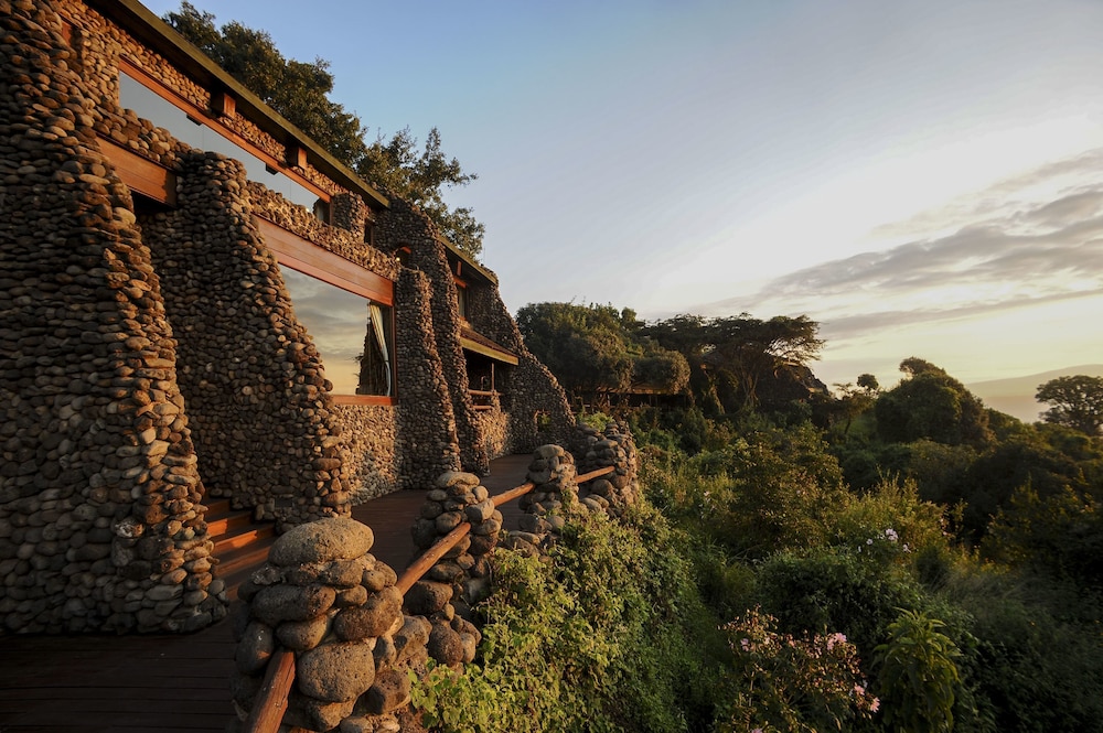 Ngorongoro Serena Safari Lodge 54/58