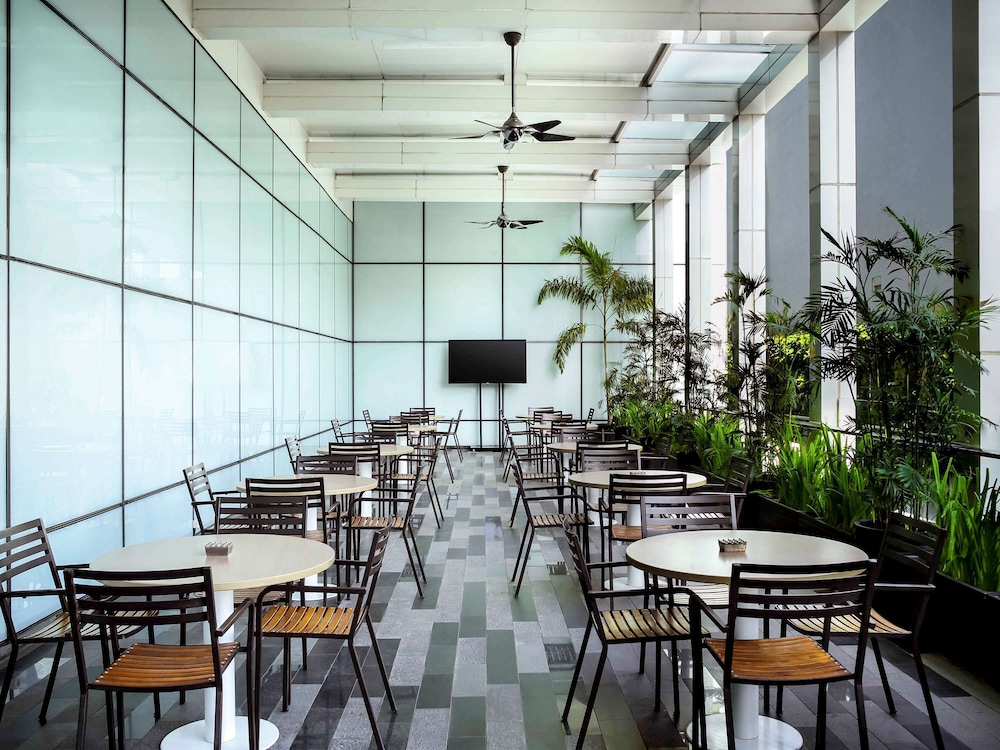 Grand Mercure Jakarta Harmoni 48/68