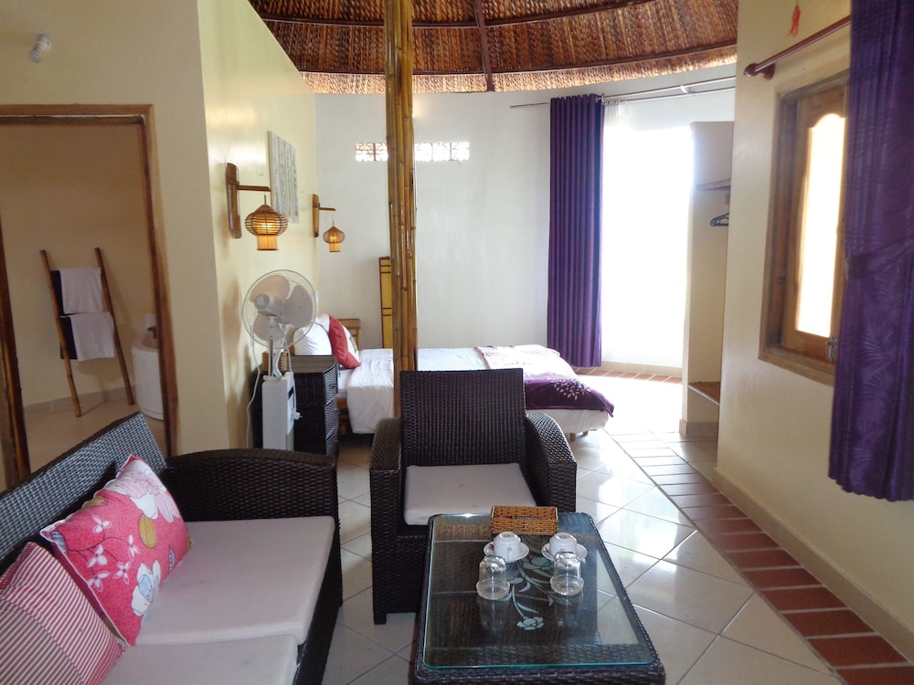 Ninila Fruit Farm Bungalow 17/38