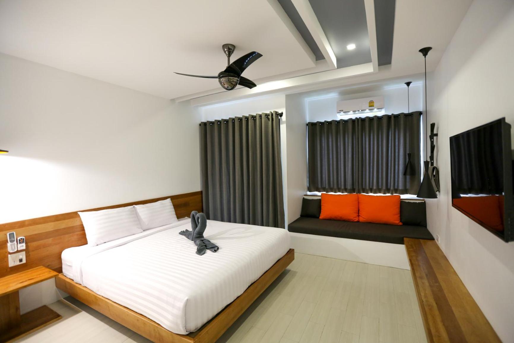 SUPERIOR, DOUBLE BED