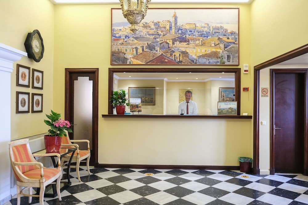 Cavalieri Hotel 10/67