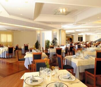 Hotel Relax 22/48