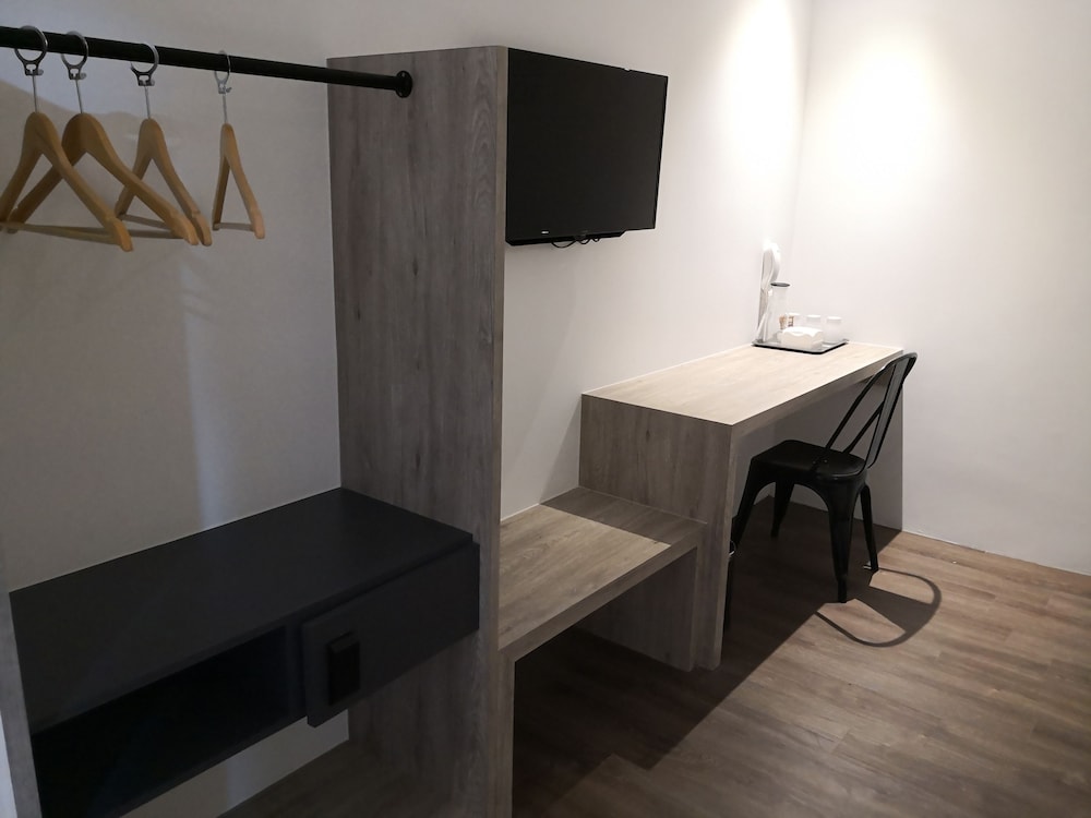 H Boutique Hotel Xplorer Loke Yew 16/22