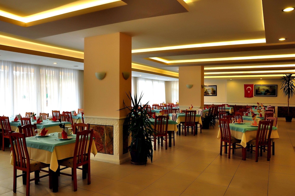 Cinar Family Suite Hotel 39/50