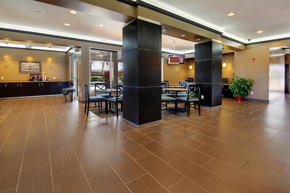 Best Western Plus Seawall Inn and Suites By The Beach 7/24