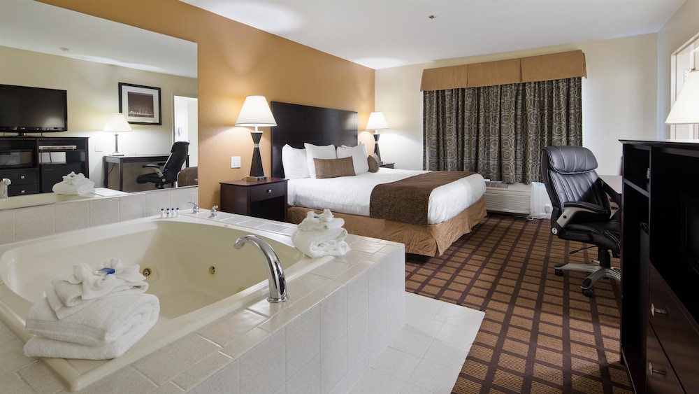 Best Western Oakbrook Inn 14/24