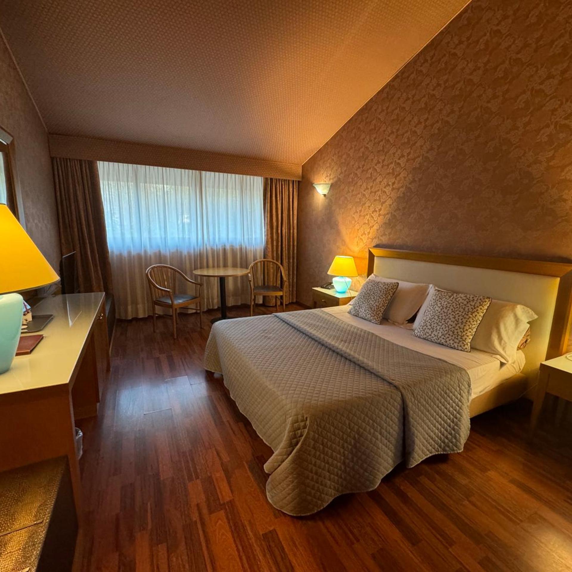 Economy, Double Bed