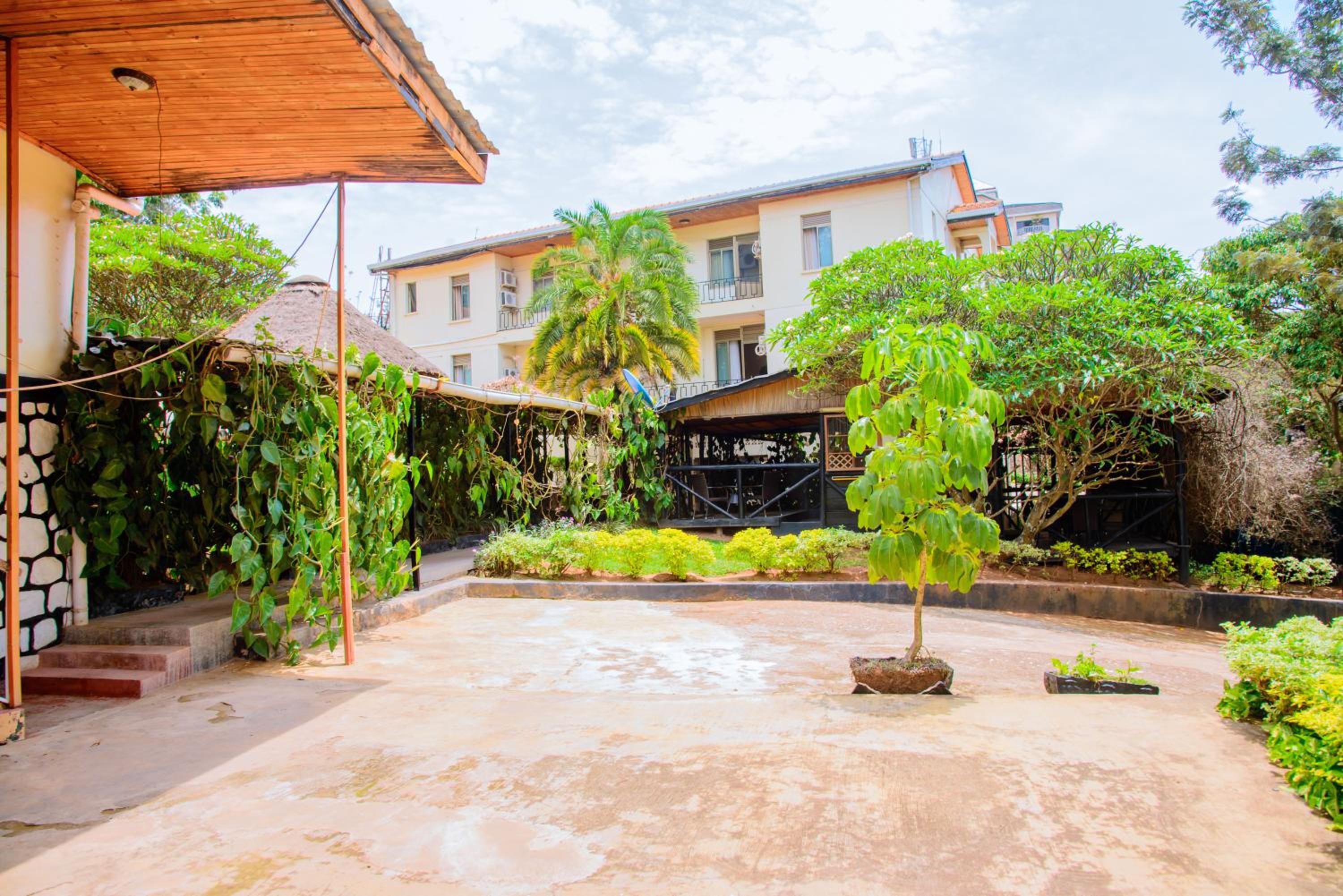 Kigali Diplomat Hotel 40/47