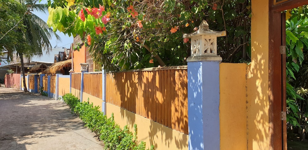 Puri Sayang Bungalows 46/50