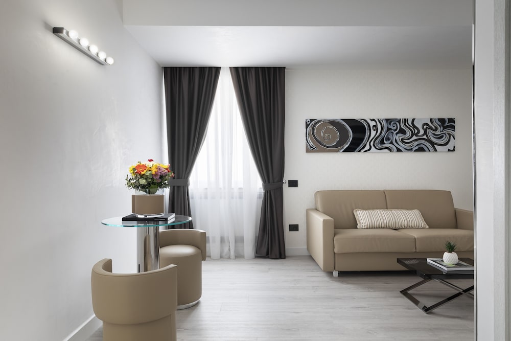 LHP Napoli Palace and Spa 42/65