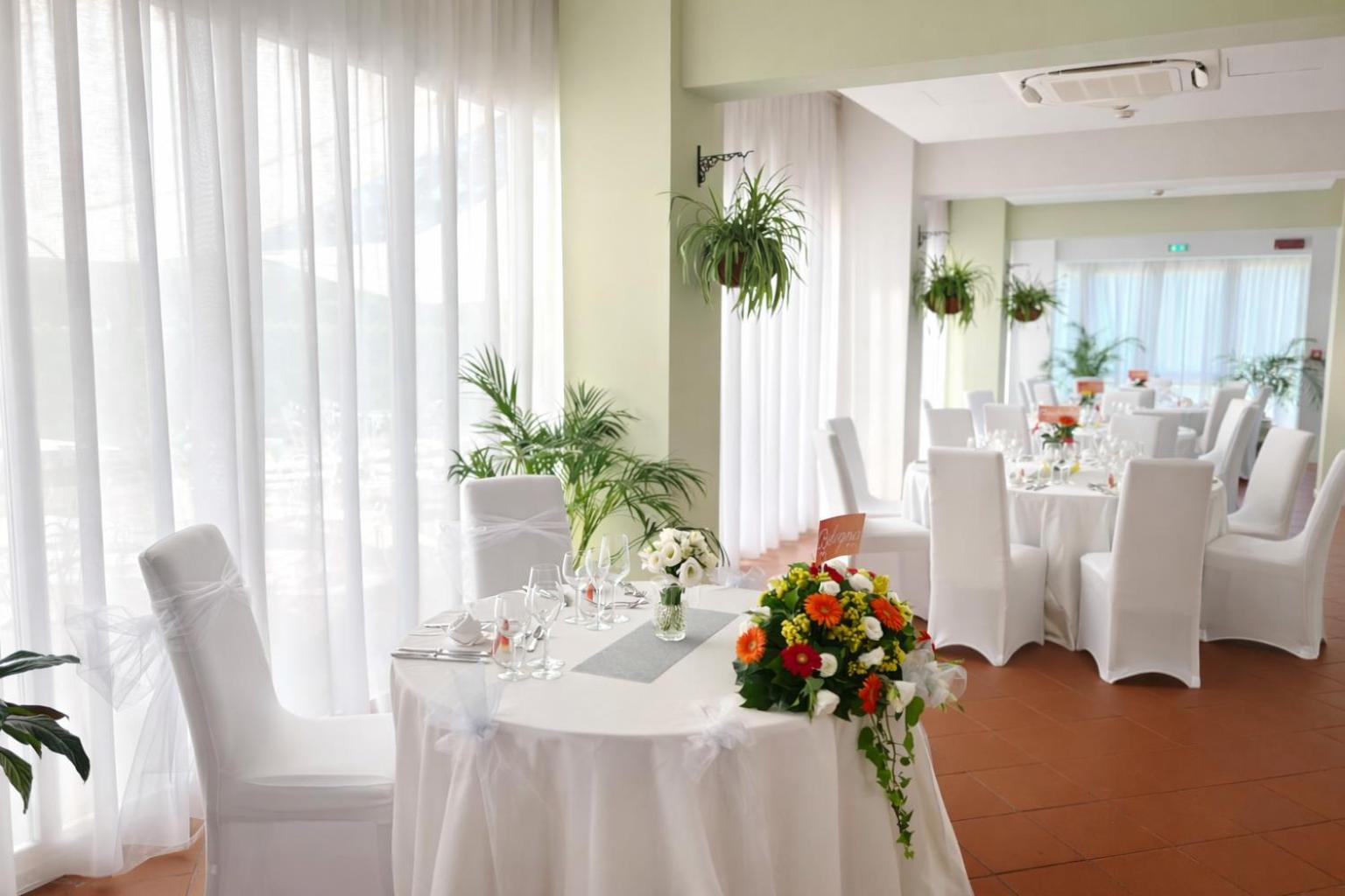 Castello Hotel 28/50