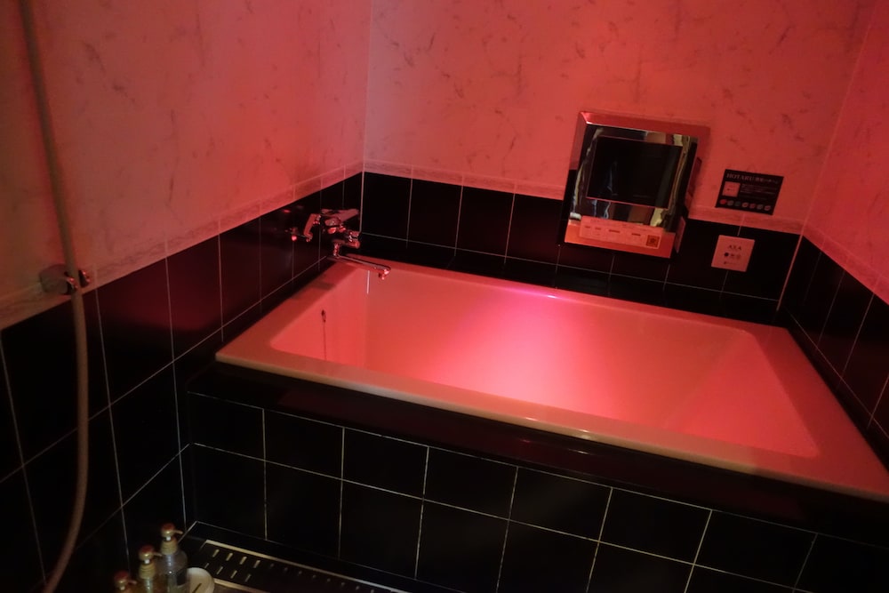 Hotel Salle De Bain - Adults Only 30/50