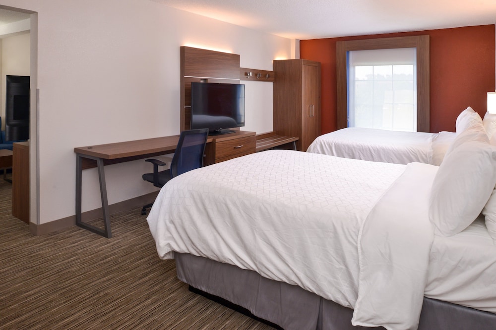 Holiday Inn Express Towson Baltimore North 15/63