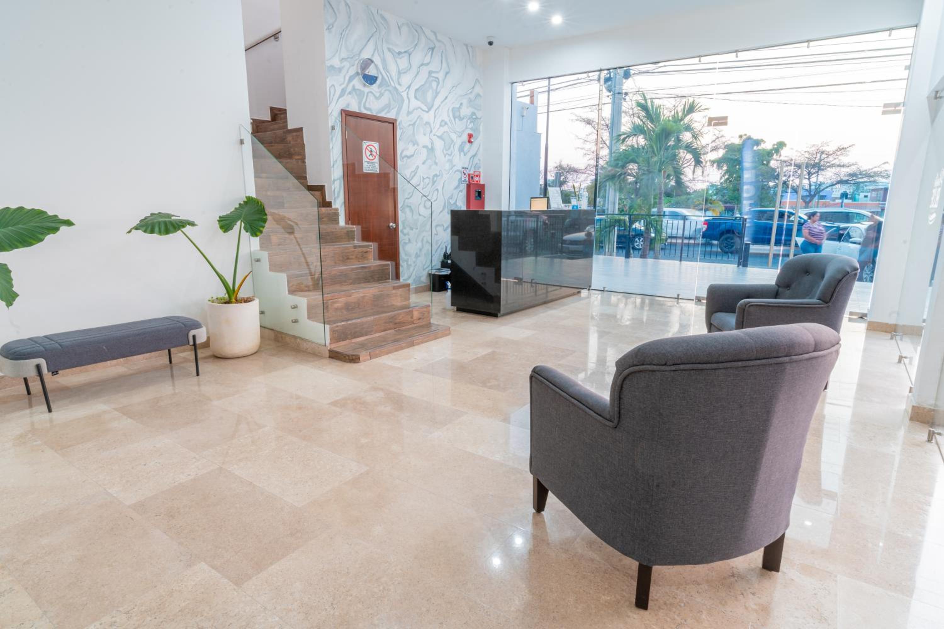 Hotel Pacific Blue Mazatlan 43/59