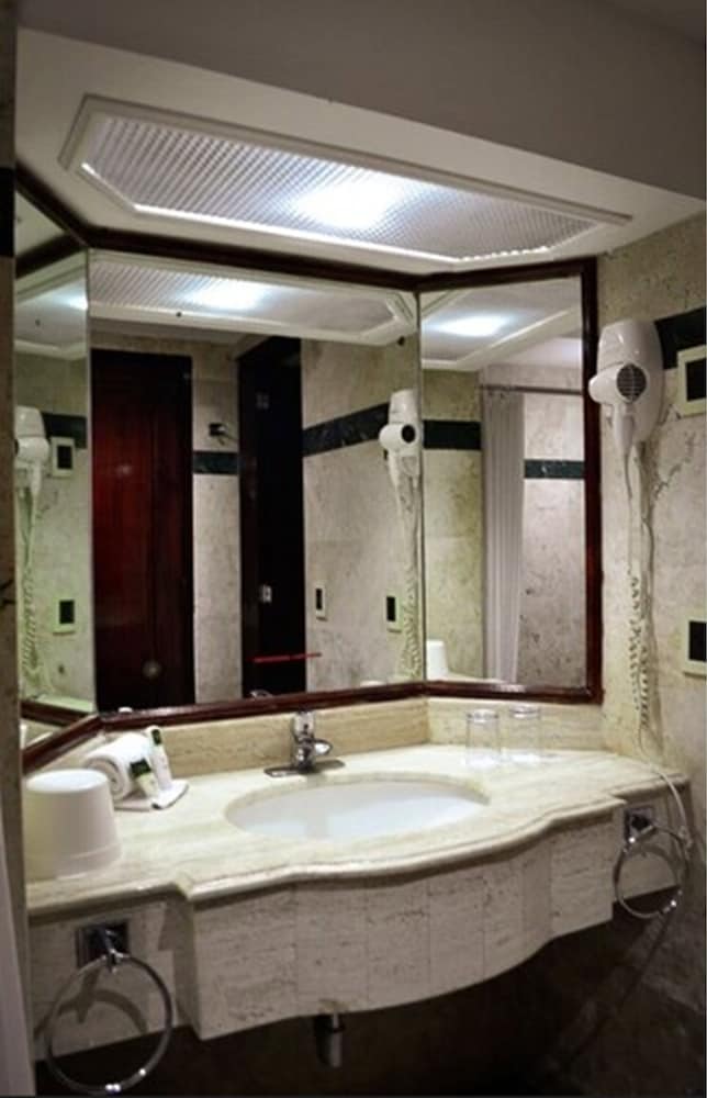 Nk Hotel Nekie Tepic 6/73