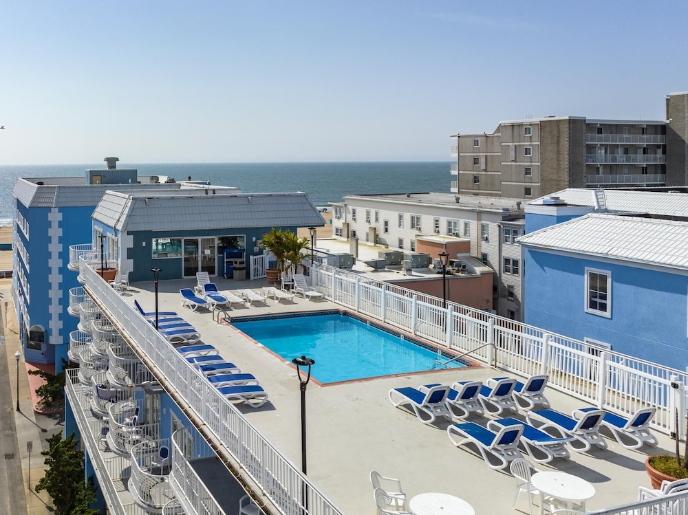 Tidelands Caribbean Hotel and Suites 55/62