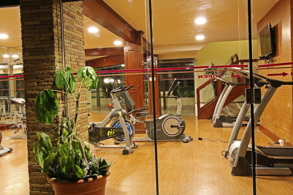 Yotau All Suites Hotel 26/50