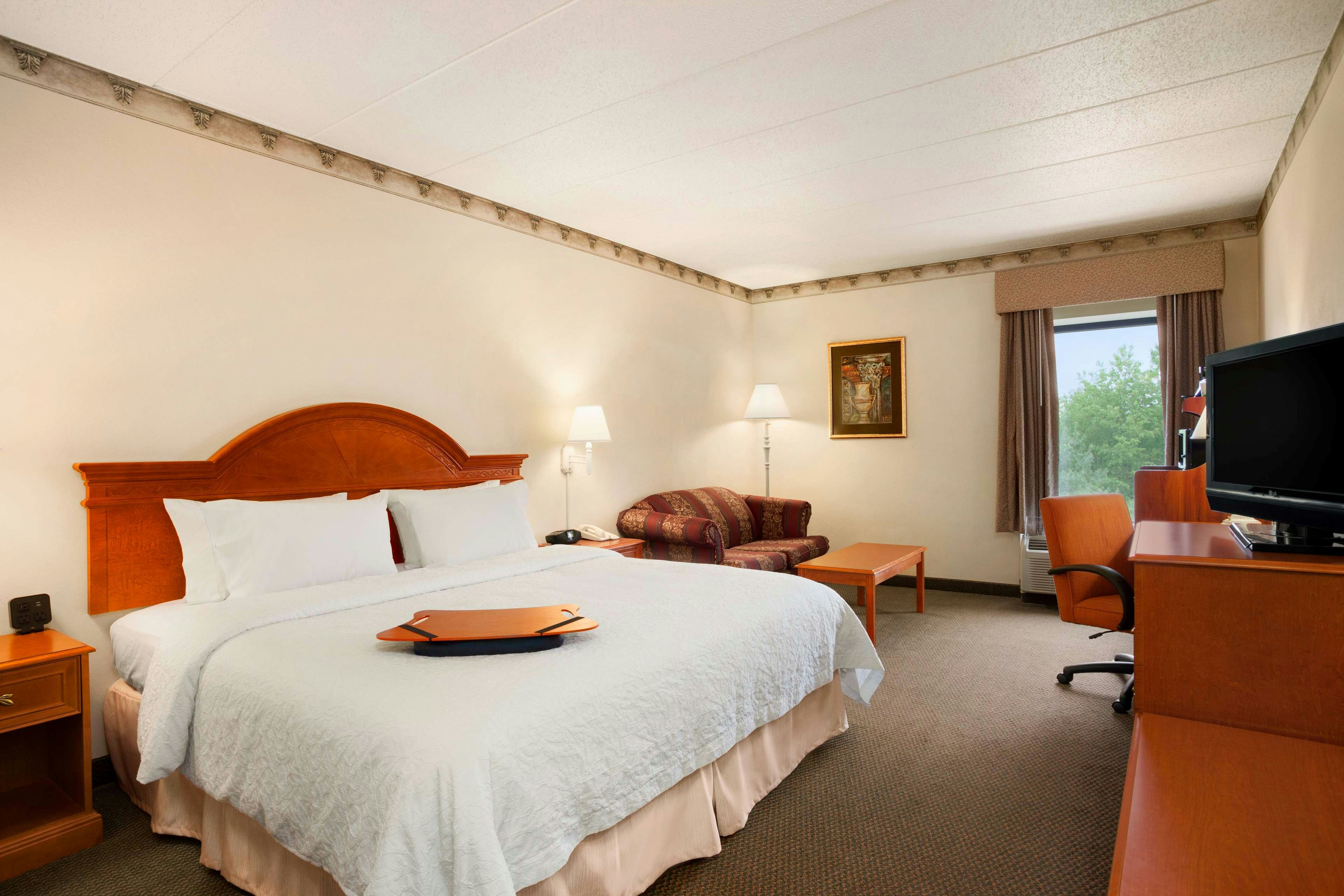 Hampton Inn Quakertown 16/75