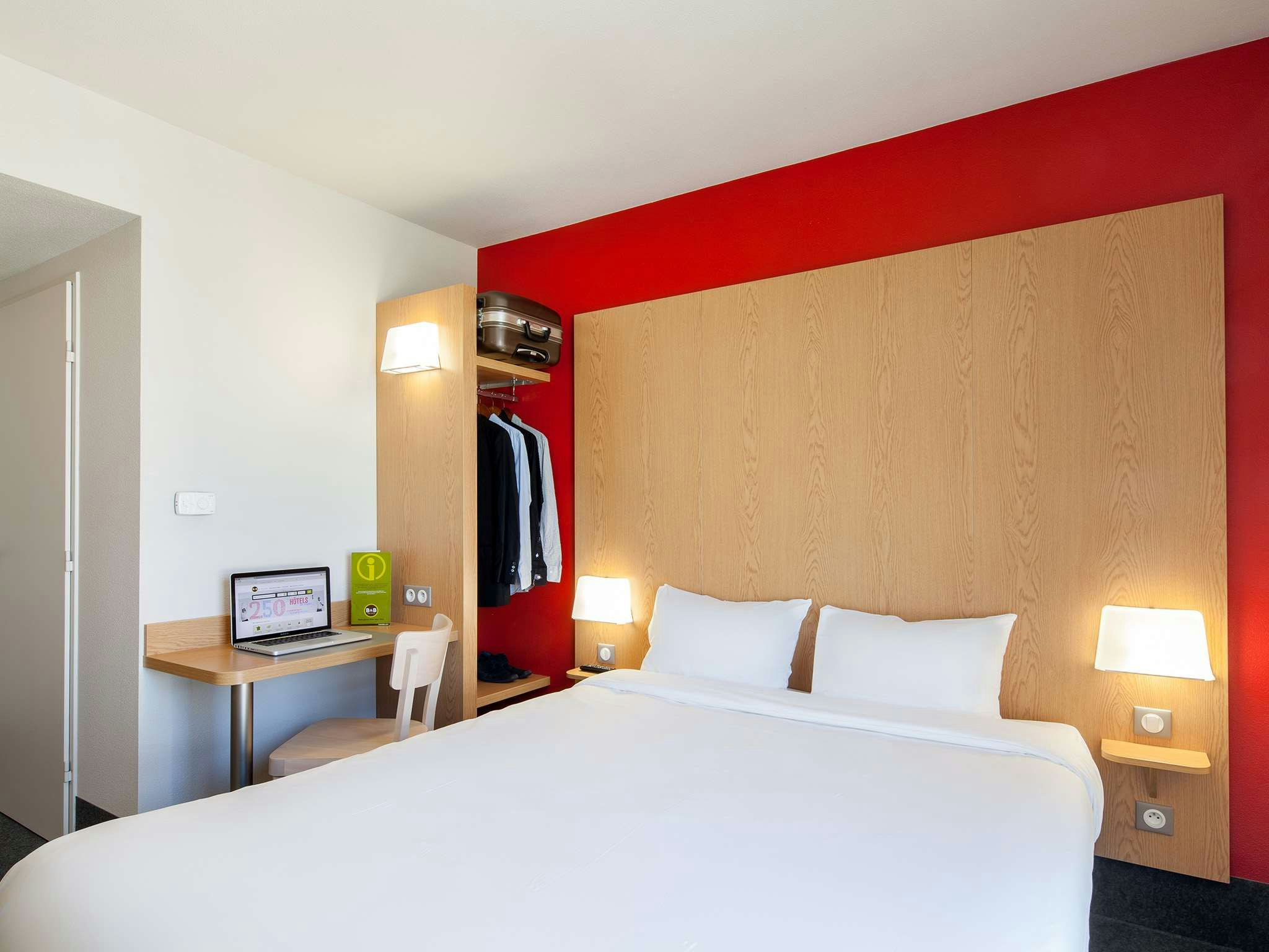 B&B Hotel Paris Romainville Noisy Le Sec 9/29