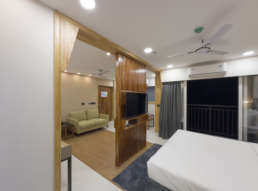 The Habitat Suites 21/50