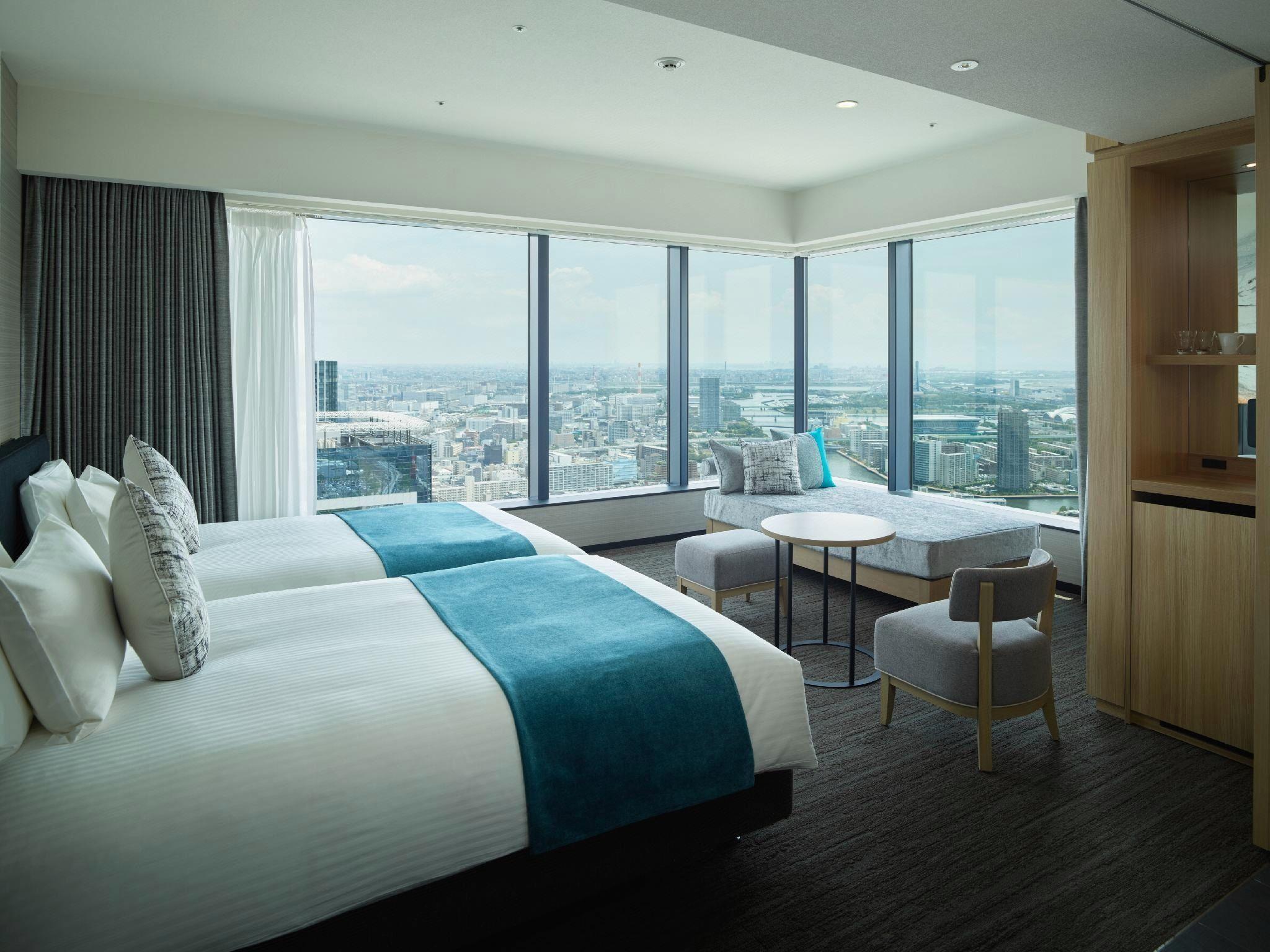 Executive, with View, Bathtub, Corner
