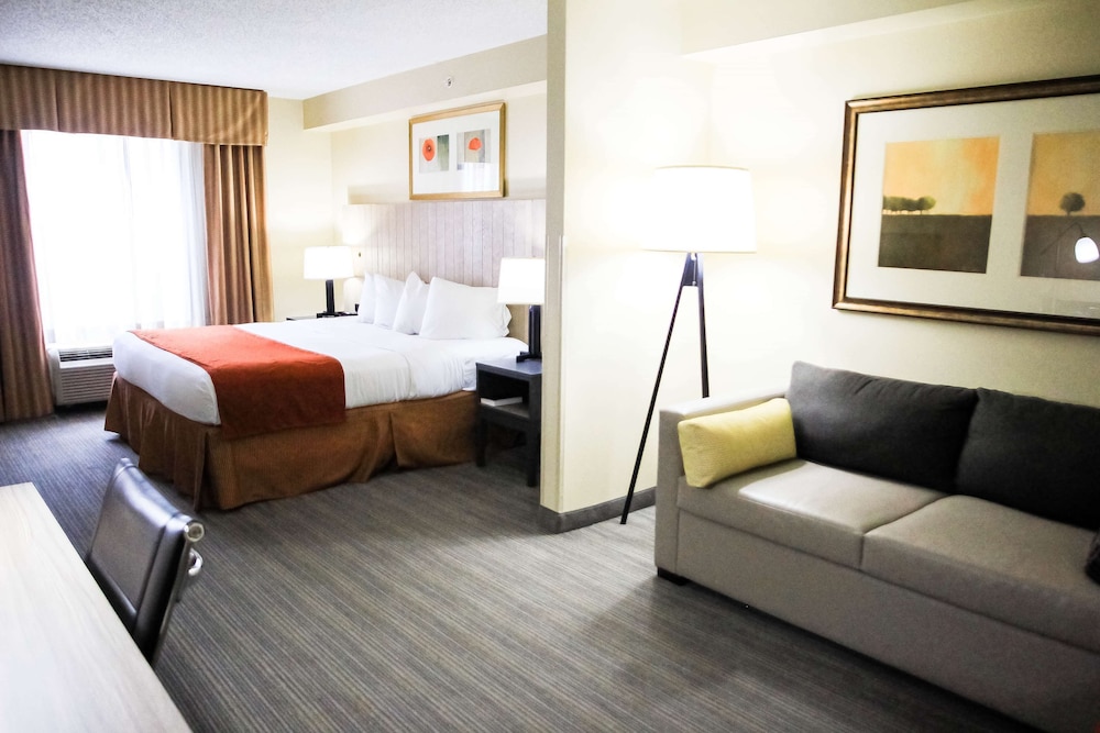 Country Inn & Suites by Radisson, Chester, VA 10/24