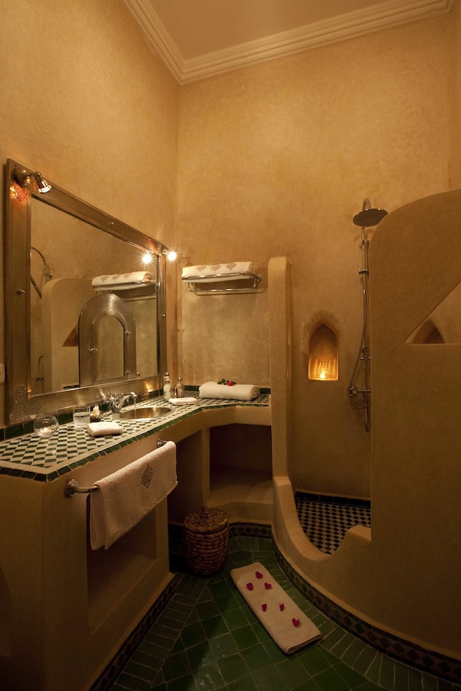 Riad Les Bougainvilliers 16/30
