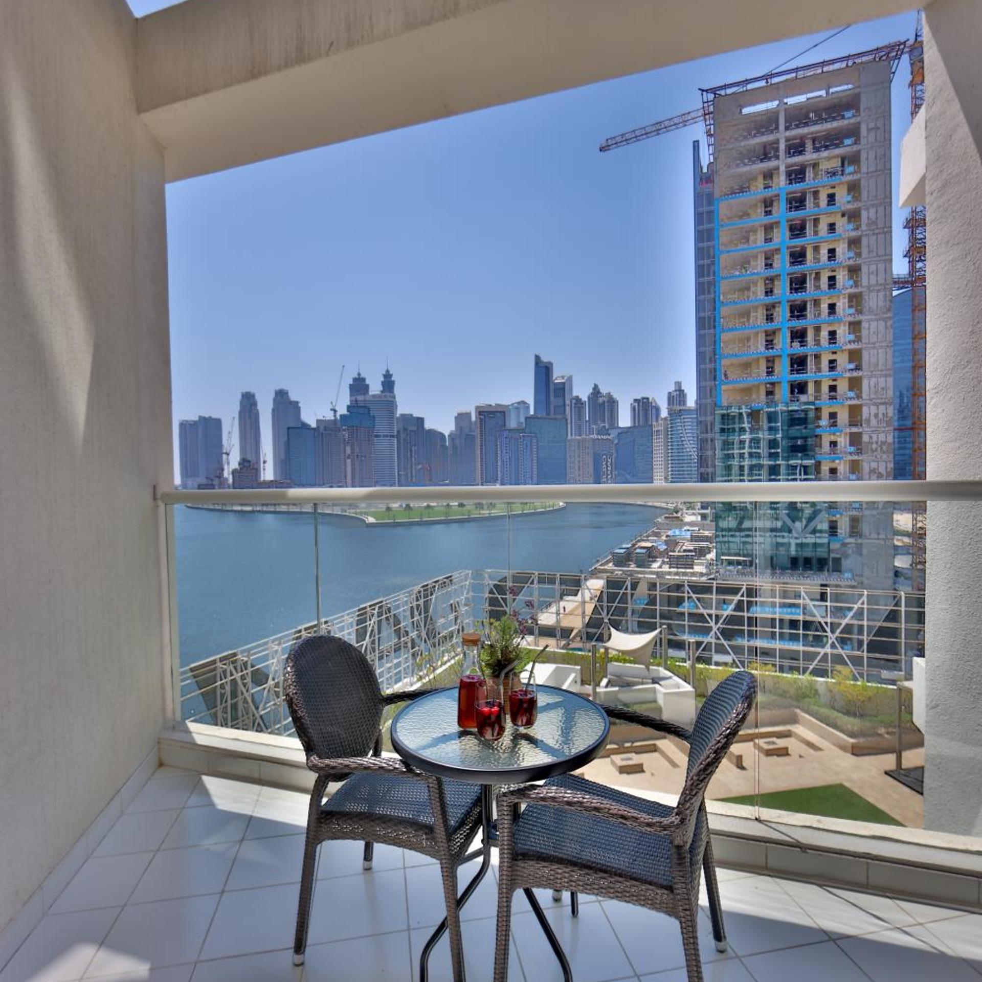 Lobby at WINDS OF THE CANAL – DAMAC MAISON PRIVE By Lagom Vacation Home LLC, DUBAI