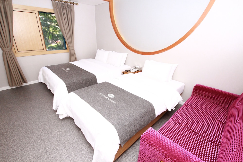 Hotel Amour Symphony 14/49