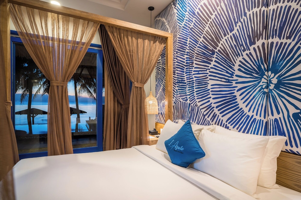 VILLA, KING BED, BEACH FRONT, PRIVATE POOL
