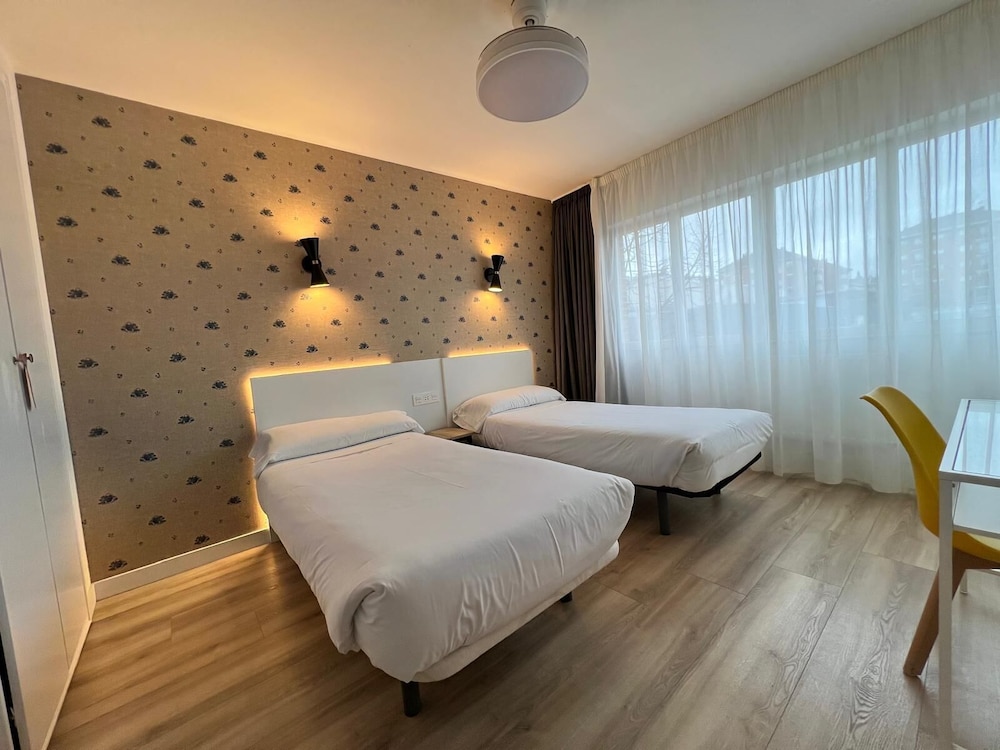 Iraipe Gorbea Hotel 17/48