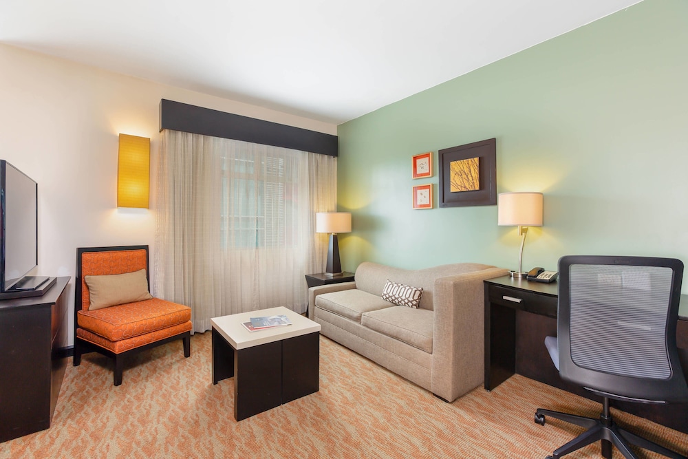 Residence Inn By Marriott San Jose Escazu 24/58