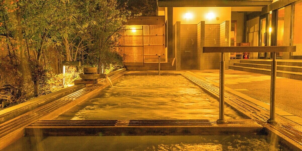 Satoyu Mukashibanashi Yuzanso Ryokan 24/50