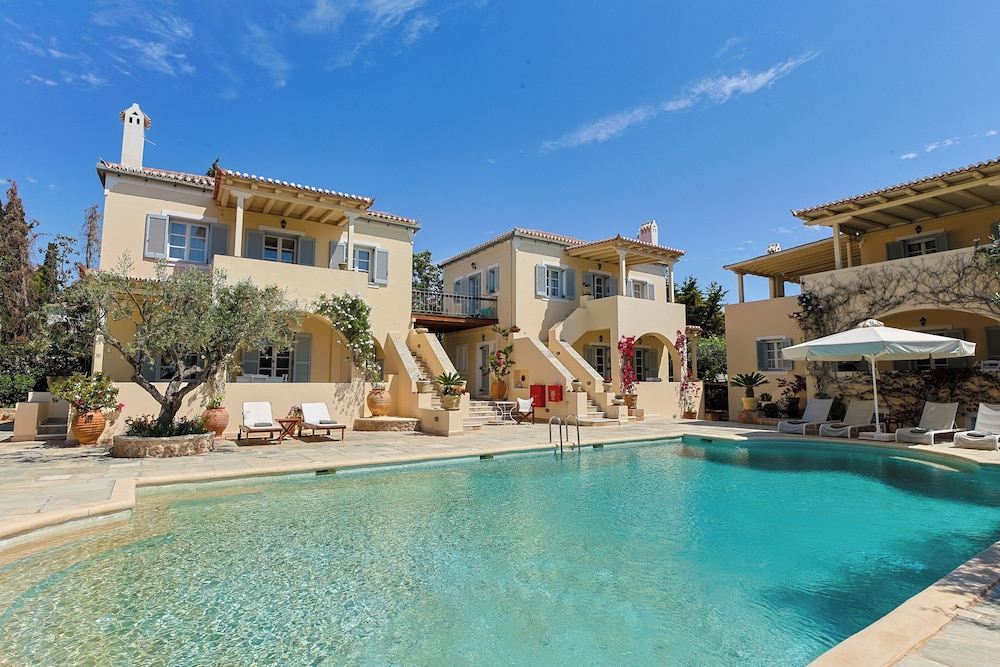 villa nika boutique hotel