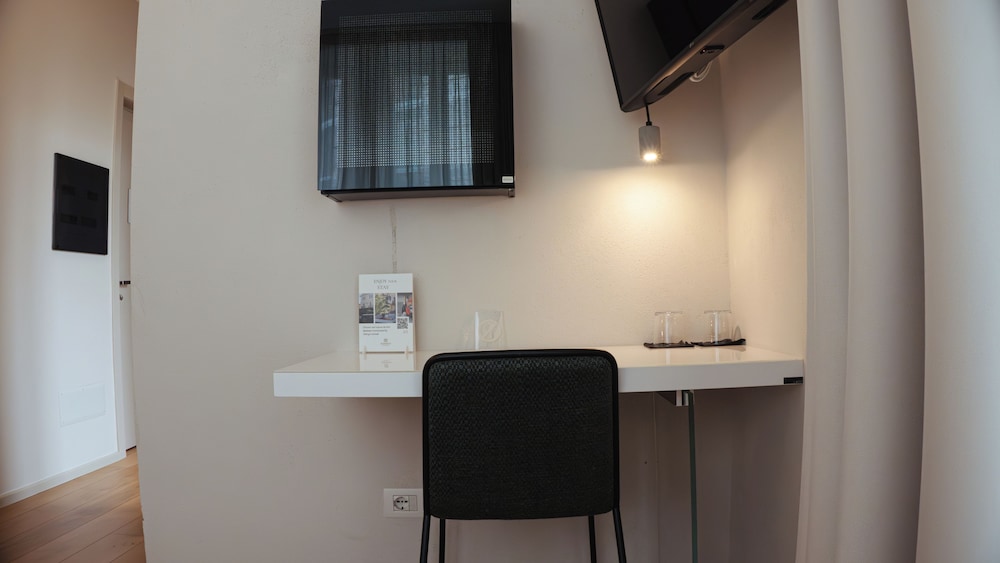 Albergo Centrale 47/54