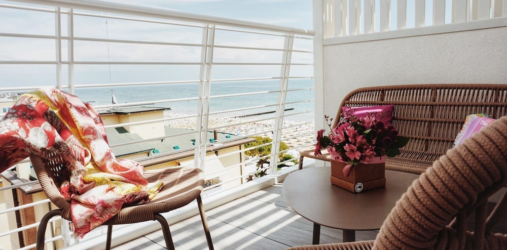 Le Soleil Hotel 34/60