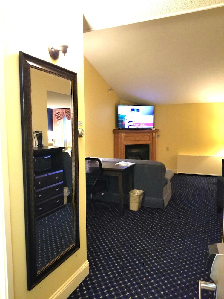 Fireside Inn And Suites Waterville 45/68