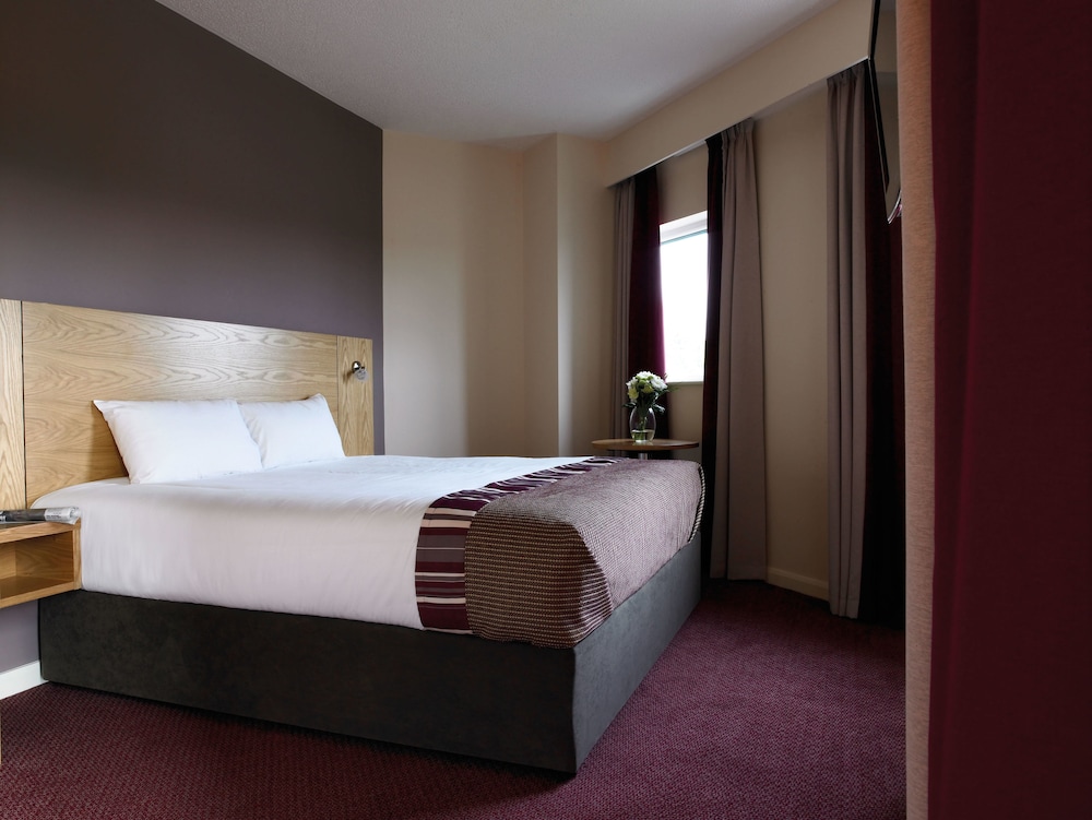 Leonardo Hotel Derby 12/72