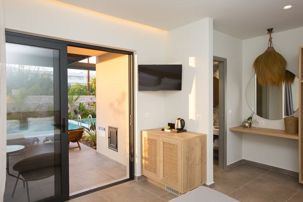 Delight Luxury Rooms - Adults Only 6/61