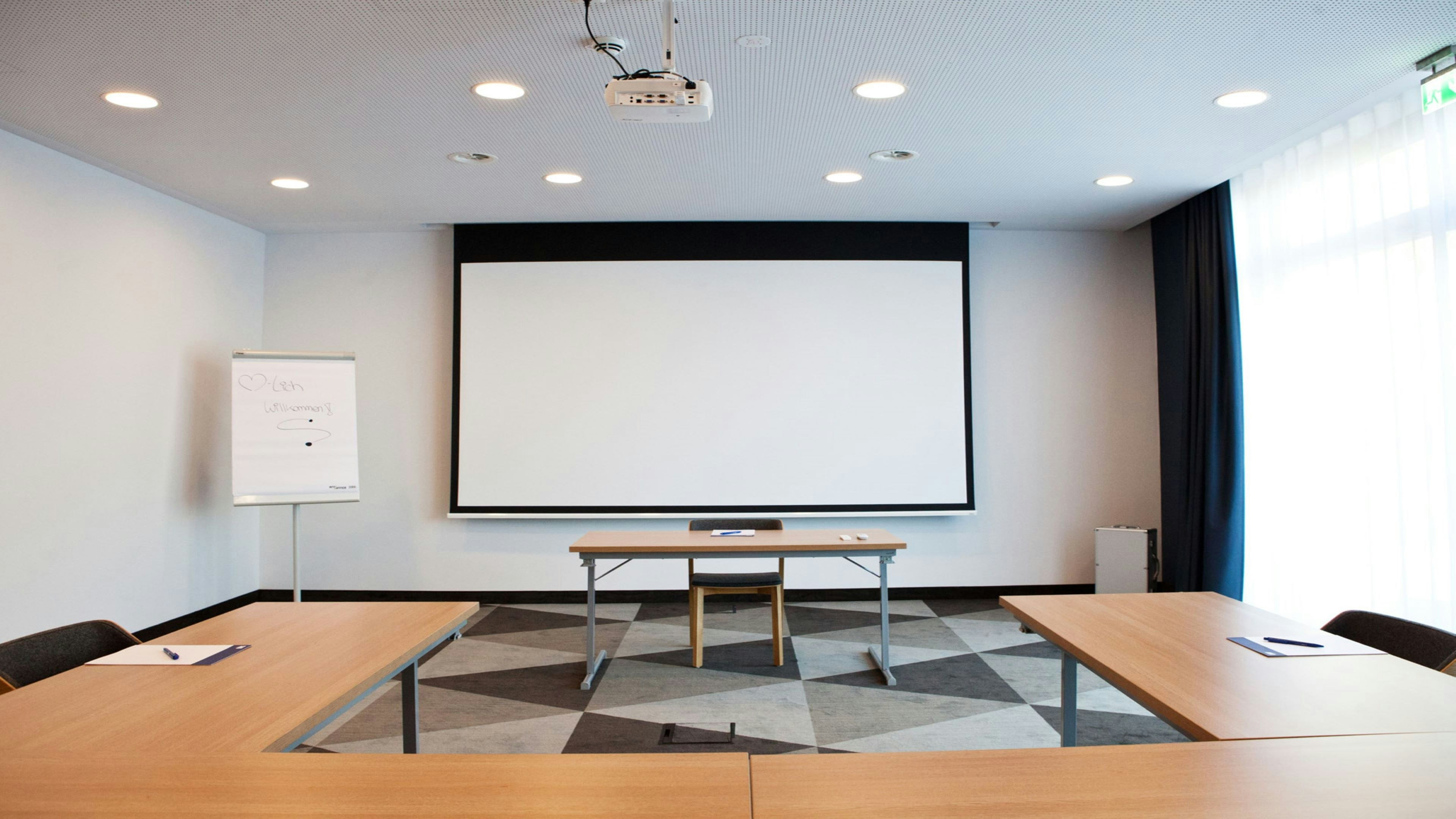 Holiday Inn Express Ringsheim 68/80