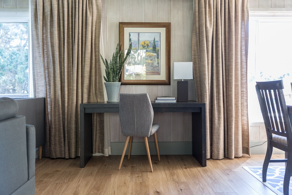 The Heritage House Resort 55/72