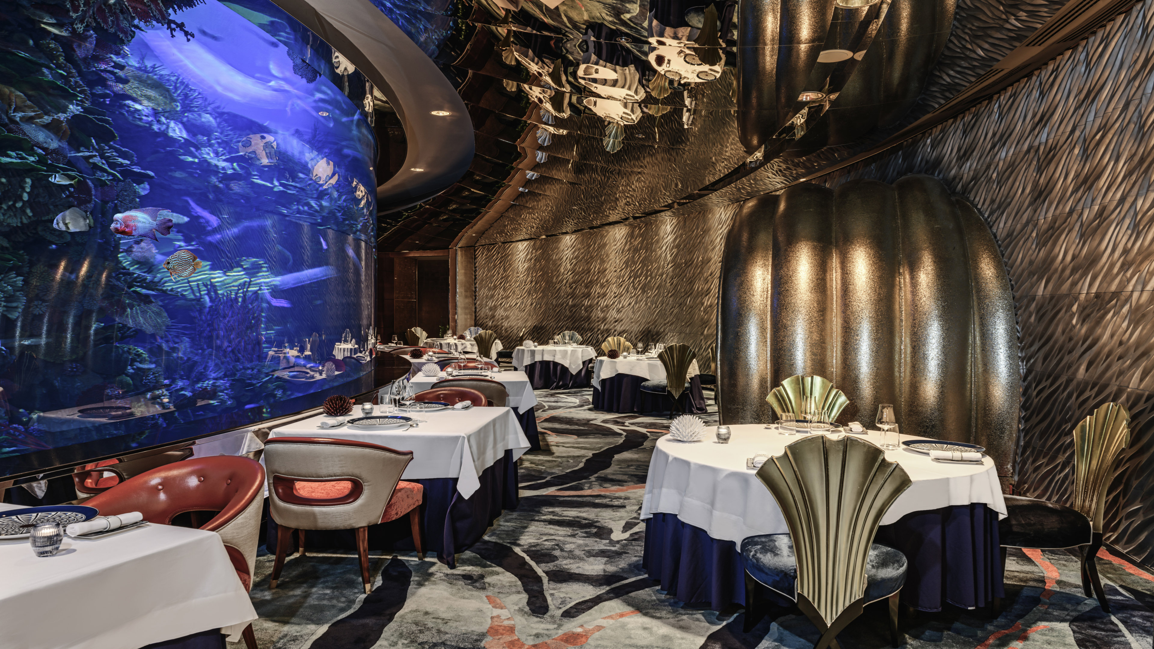 restaurant cafeteria