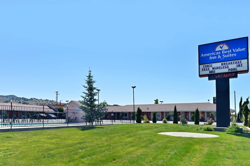 Americas Best Value Inn & Suites Klamath Falls 1/18