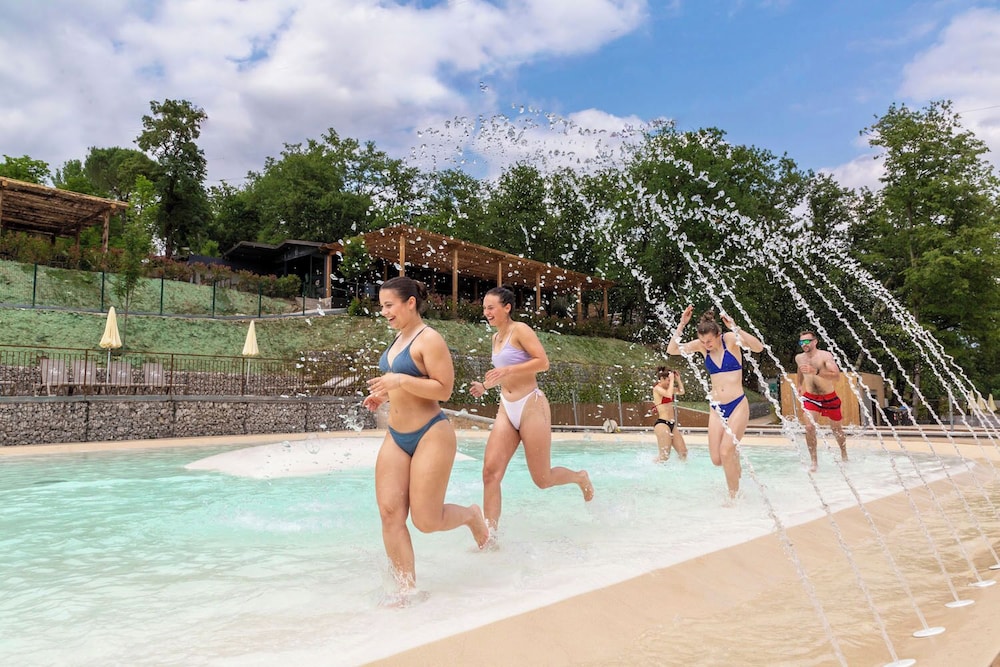 Hu Firenze Certosa Camping In Town 40/50